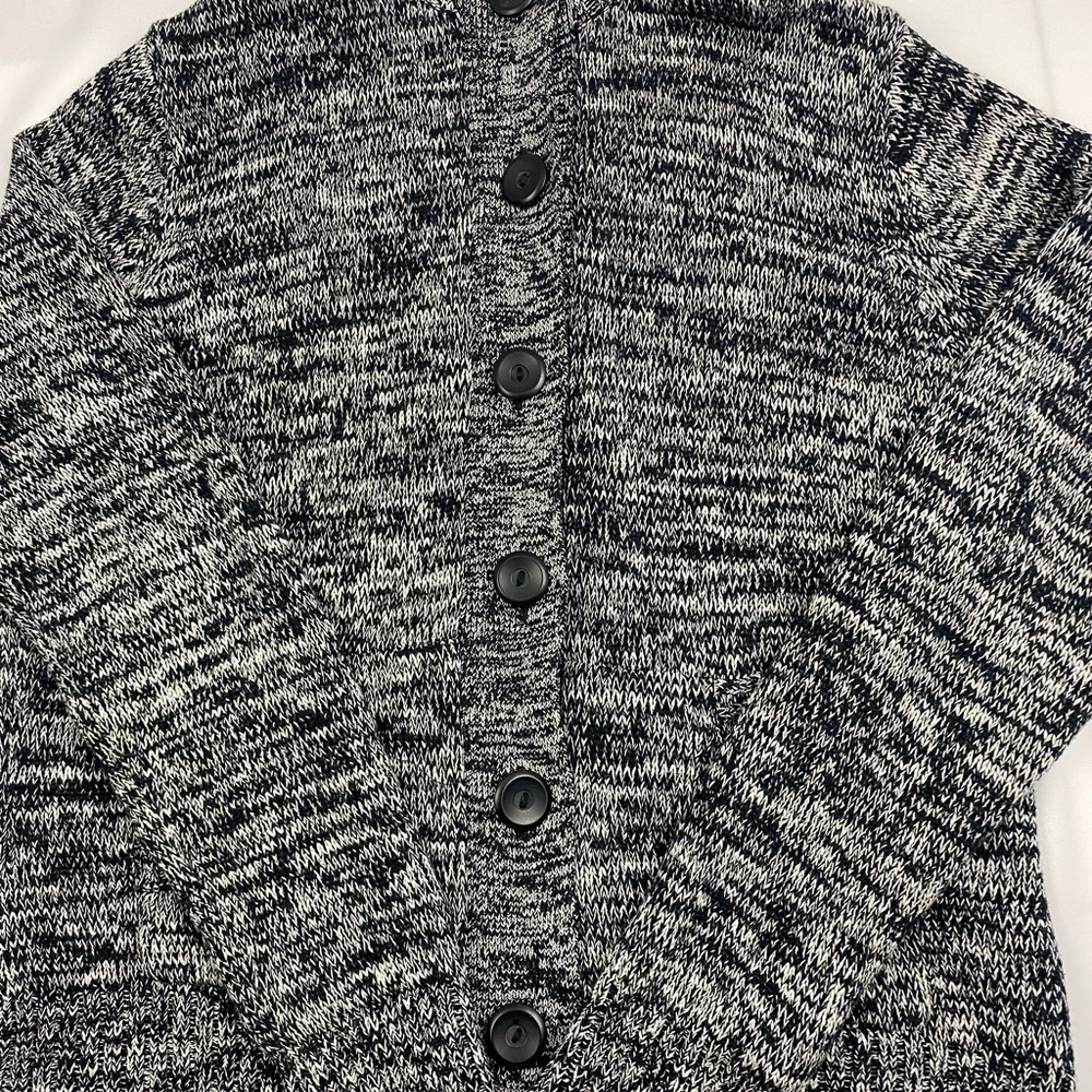 High Sierra- Sweater. Black. PXL. 90% Cotton , 10% Wool. Thick. Buttons Down.
